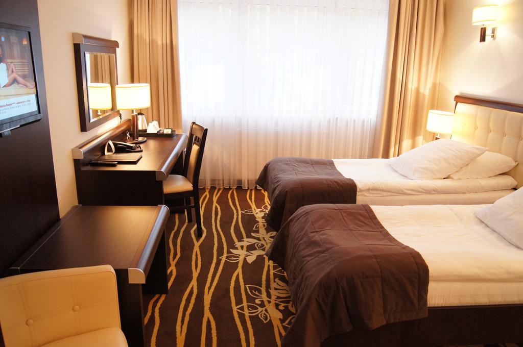 Hotel Business Faltom Gdynia روميا المظهر الخارجي الصورة
