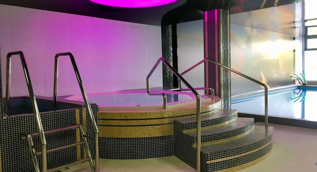 Hotel Business Faltom Gdynia روميا المظهر الخارجي الصورة
