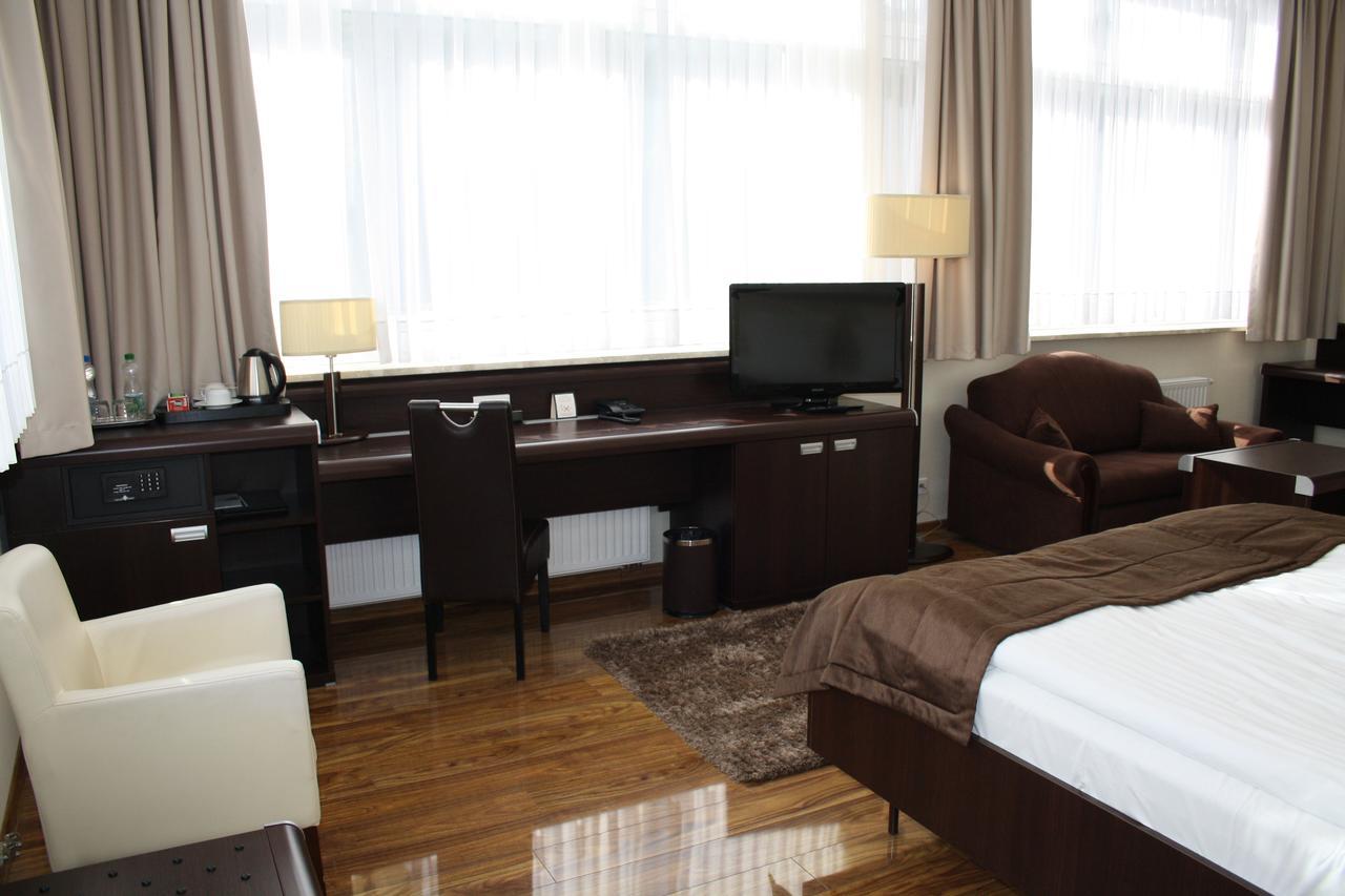 Hotel Business Faltom Gdynia روميا المظهر الخارجي الصورة